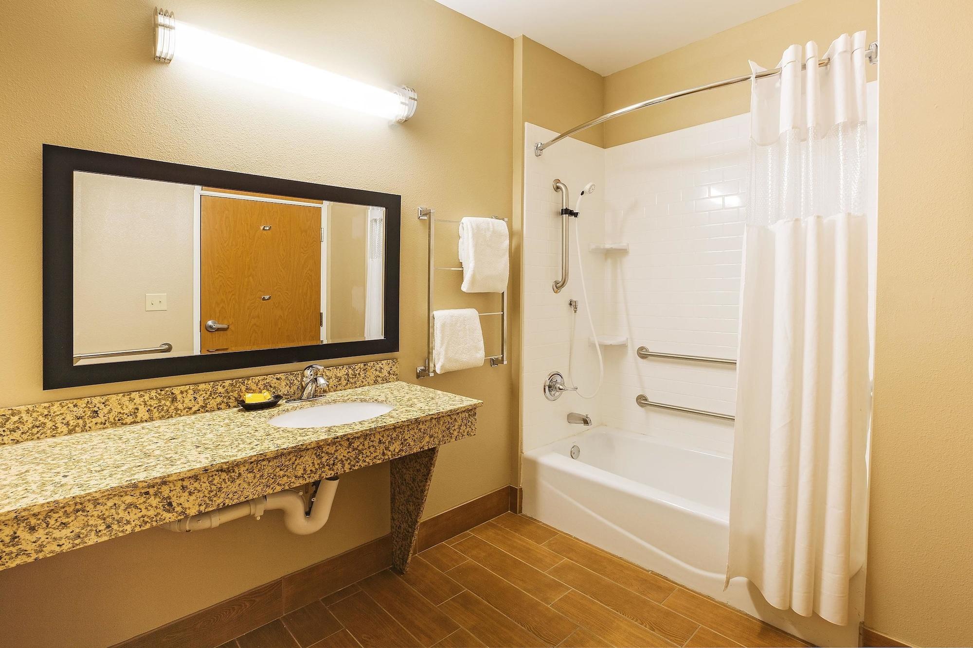 Hotel La Quinta By Wyndham Indianapolis Airport Plainfield Esterno foto